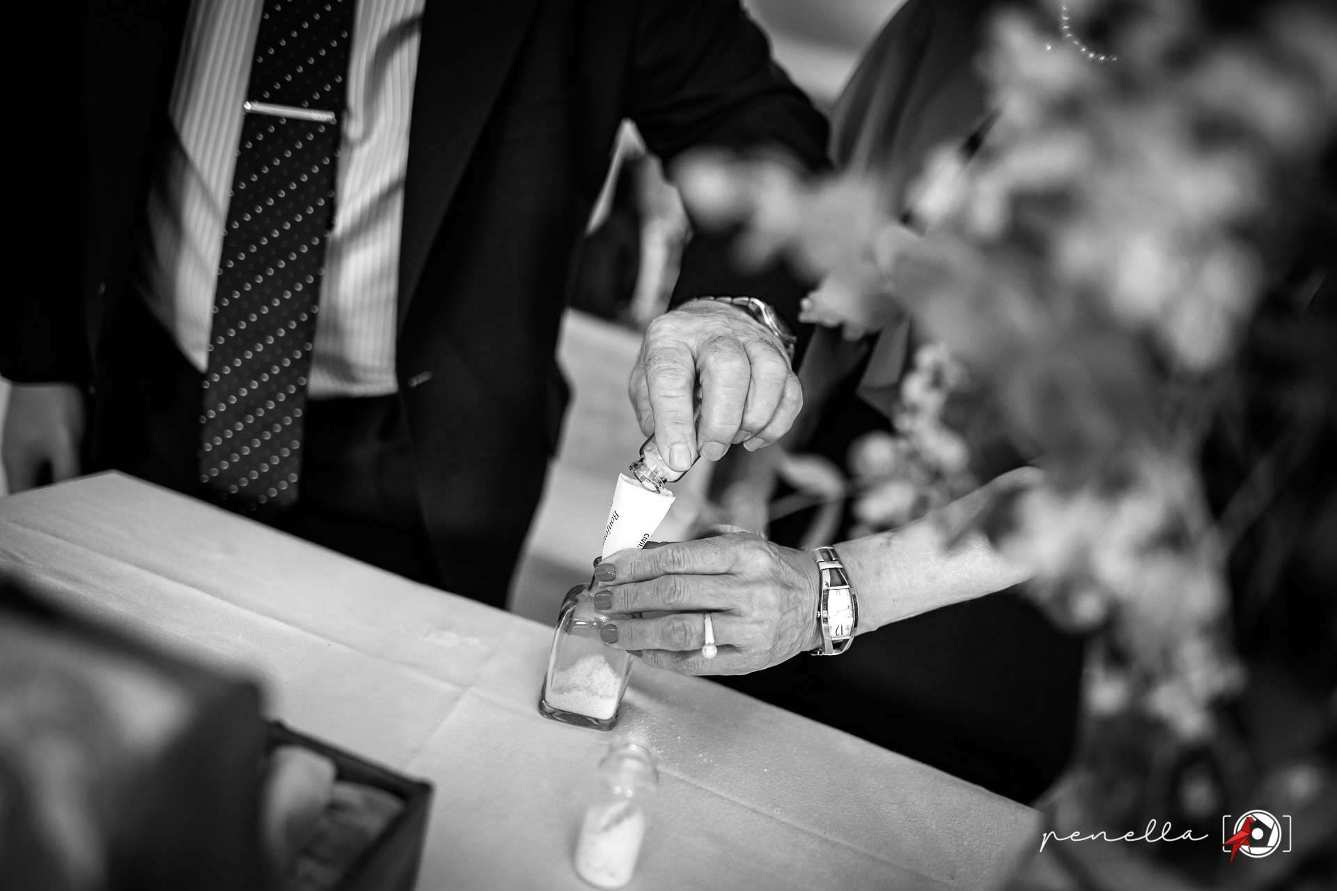 Detalle de arena en los Reportajes de bodas de Oro en Asturias