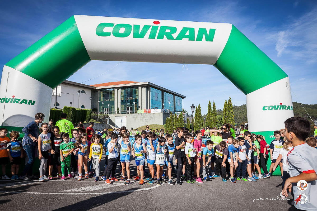 Fotografía deportiva de carreras del fotógrafo en Asturias Penella, carrera Manu Barrera