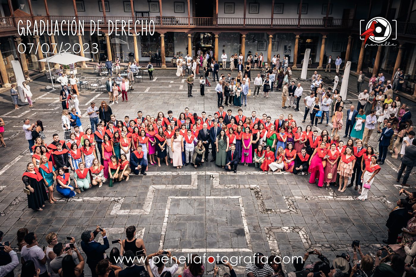 Graduación en 2023 de la Facultad de Derecho de la Universidad de Oviedo en Asturias
