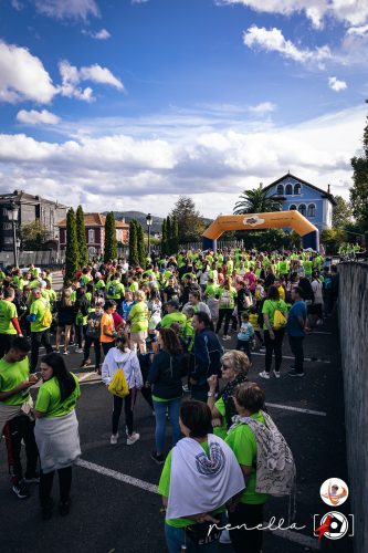 Salida de la Caminata Solidaria en la 4ª Carrera de Manu Barrera