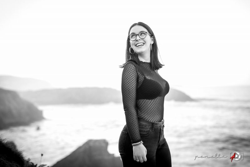 Sesiones book y retratos en blanco y negro en Asturias con Penella Fotografía