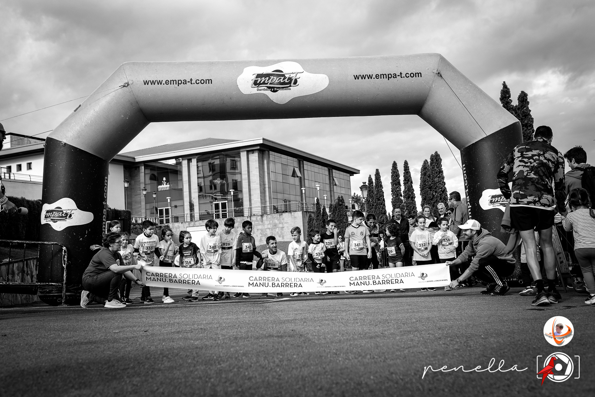salida de la carrera infantil en el evento Solidario organizado por la Asociación Deporte vs Cáncer Infantil