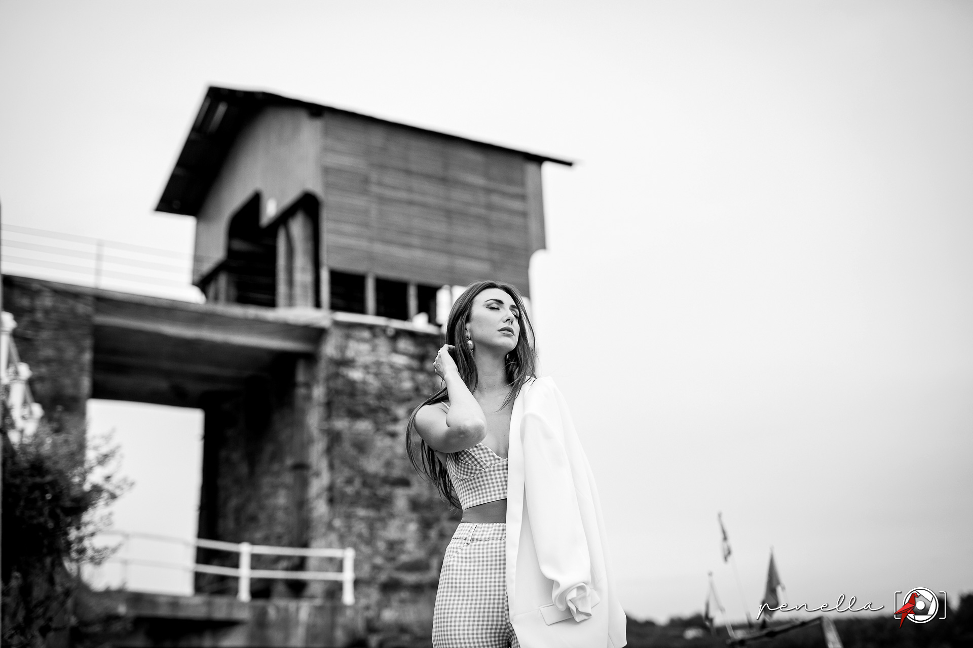 sesión de retrato y shooting de book en exterior en Asturias, Penella Fotografía
